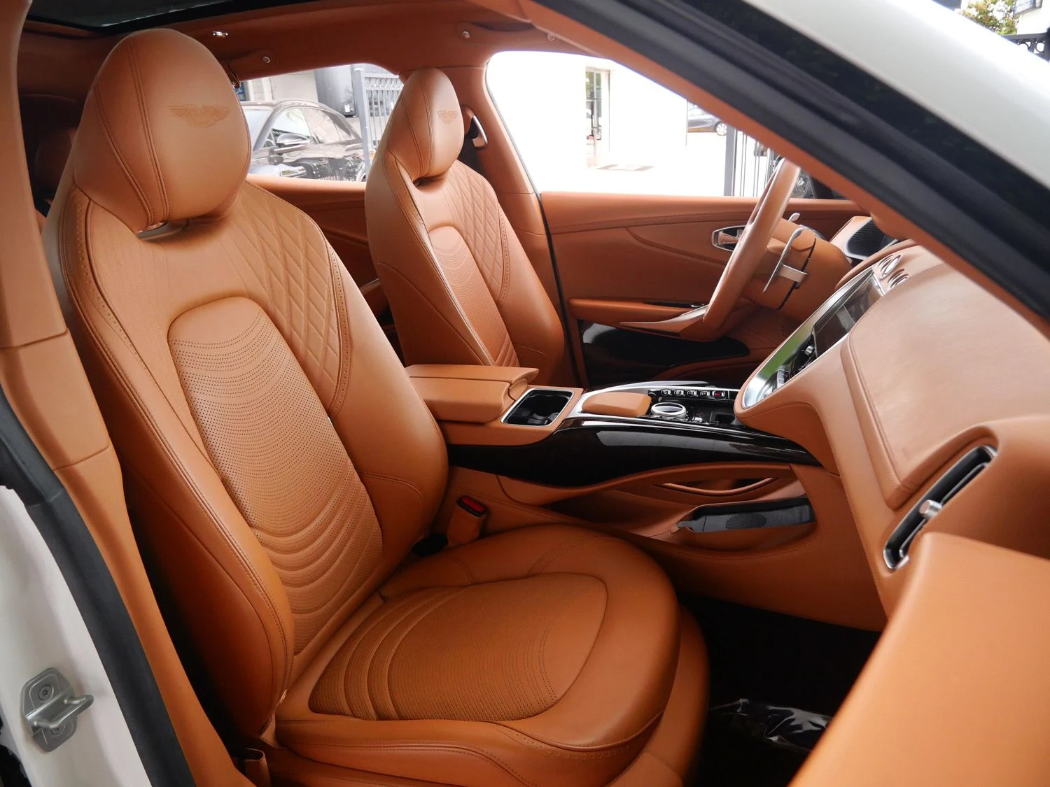 2023 Aston Martin DBX interior, seats, Oxford Tan
