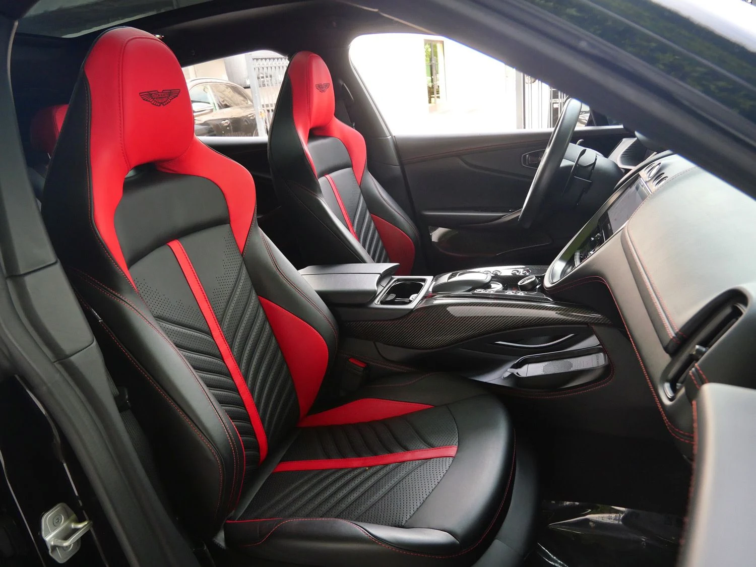 2024 Aston Martin DBX707 interior, seats, Onyx Black