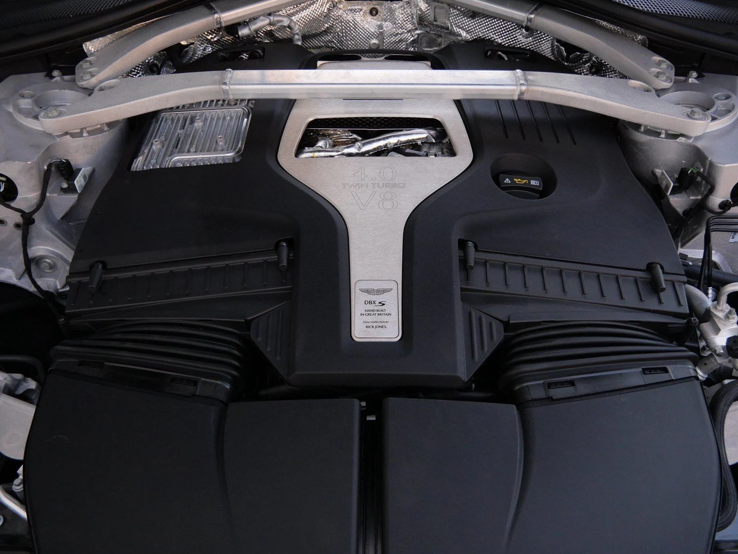 2026 Aston Martin DBX S engine