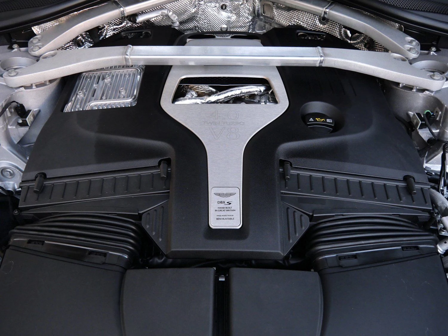 2026 Aston Martin DBX S engine