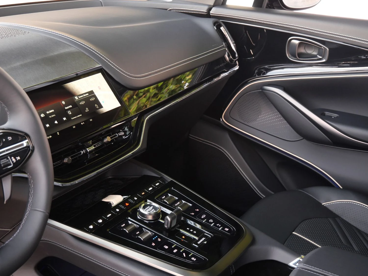 2026 Aston Martin DBX S interior, Onyx Black - Semi Aniline