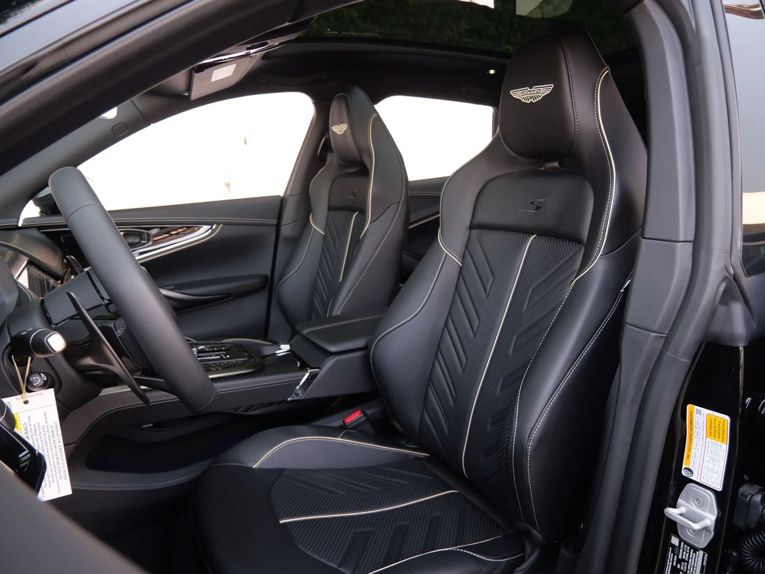 2026 Aston Martin DBX S interior, seats, Onyx Black - Semi Aniline