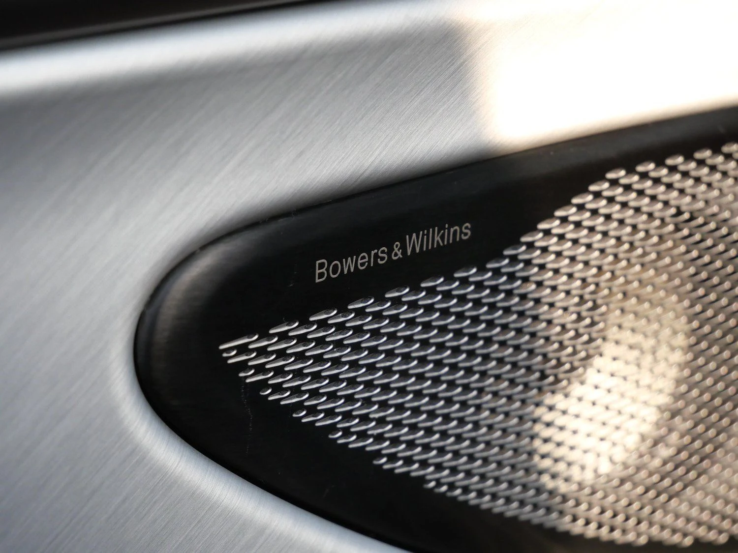 2026 Aston Martin Vanquish Volante interior, door sill, Onyx Black - Semi Aniline / On