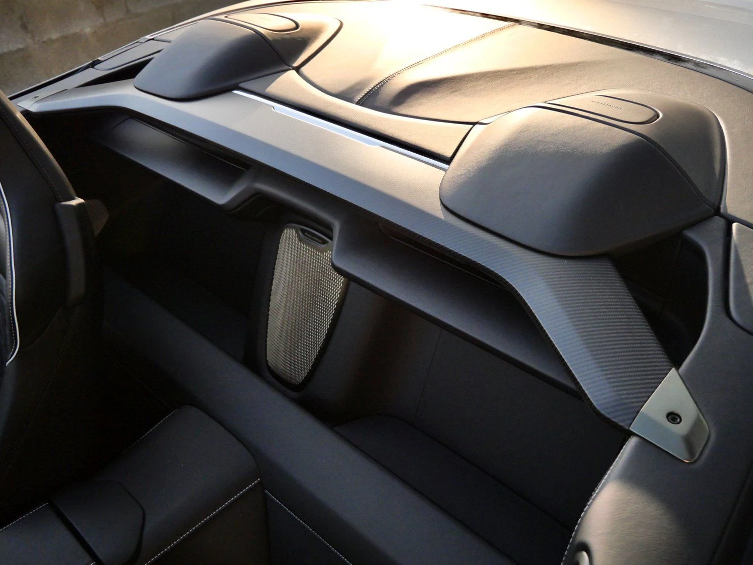 2026 Aston Martin Vanquish Volante for sale, photo 22 of 26