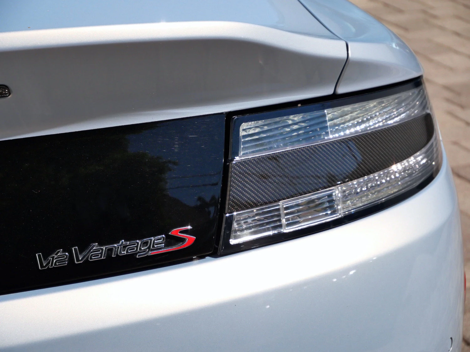 2015 Aston Martin V12 Vantage S Roadster for sale, photo 26 of 30
