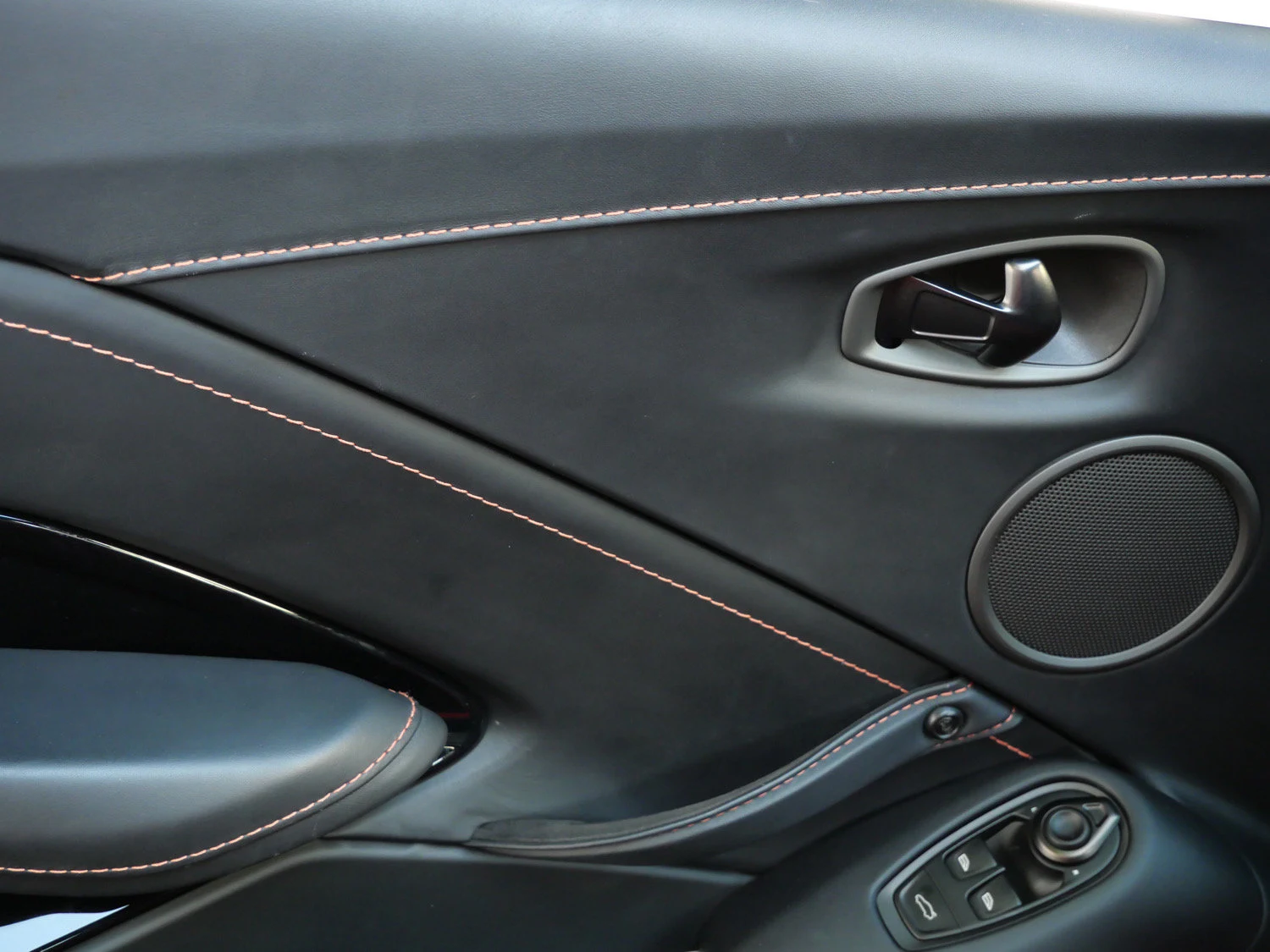 2022 Aston Martin Vantage interior, door panel, Black
