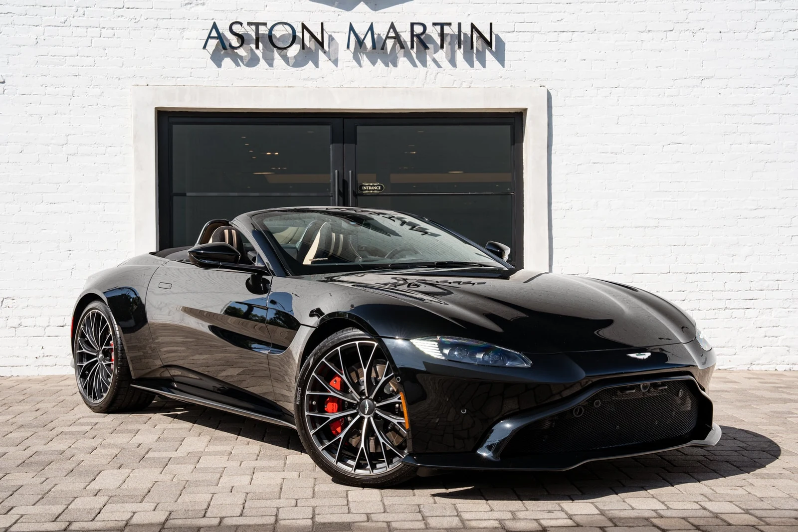 2023 Aston Martin Vantage Roadster for sale in Beverly Hills, California