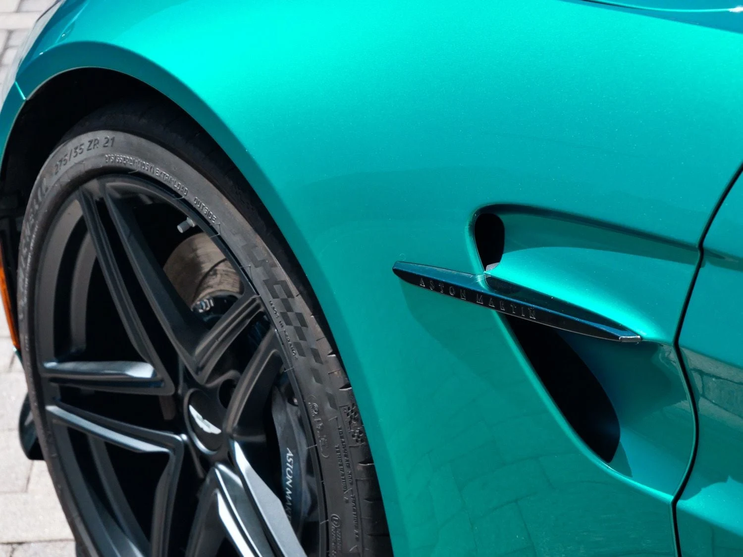 2025 Aston Martin Vantage for sale, photo 9 of 26
