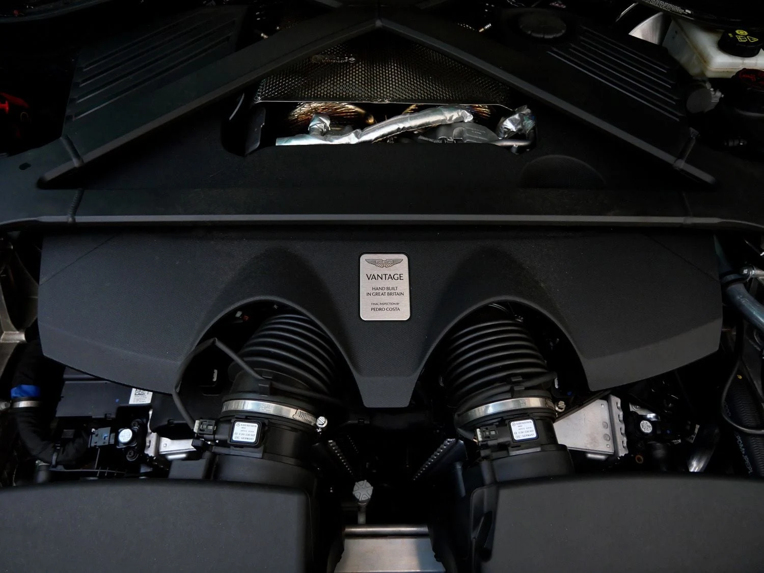 2025 Aston Martin Vantage engine