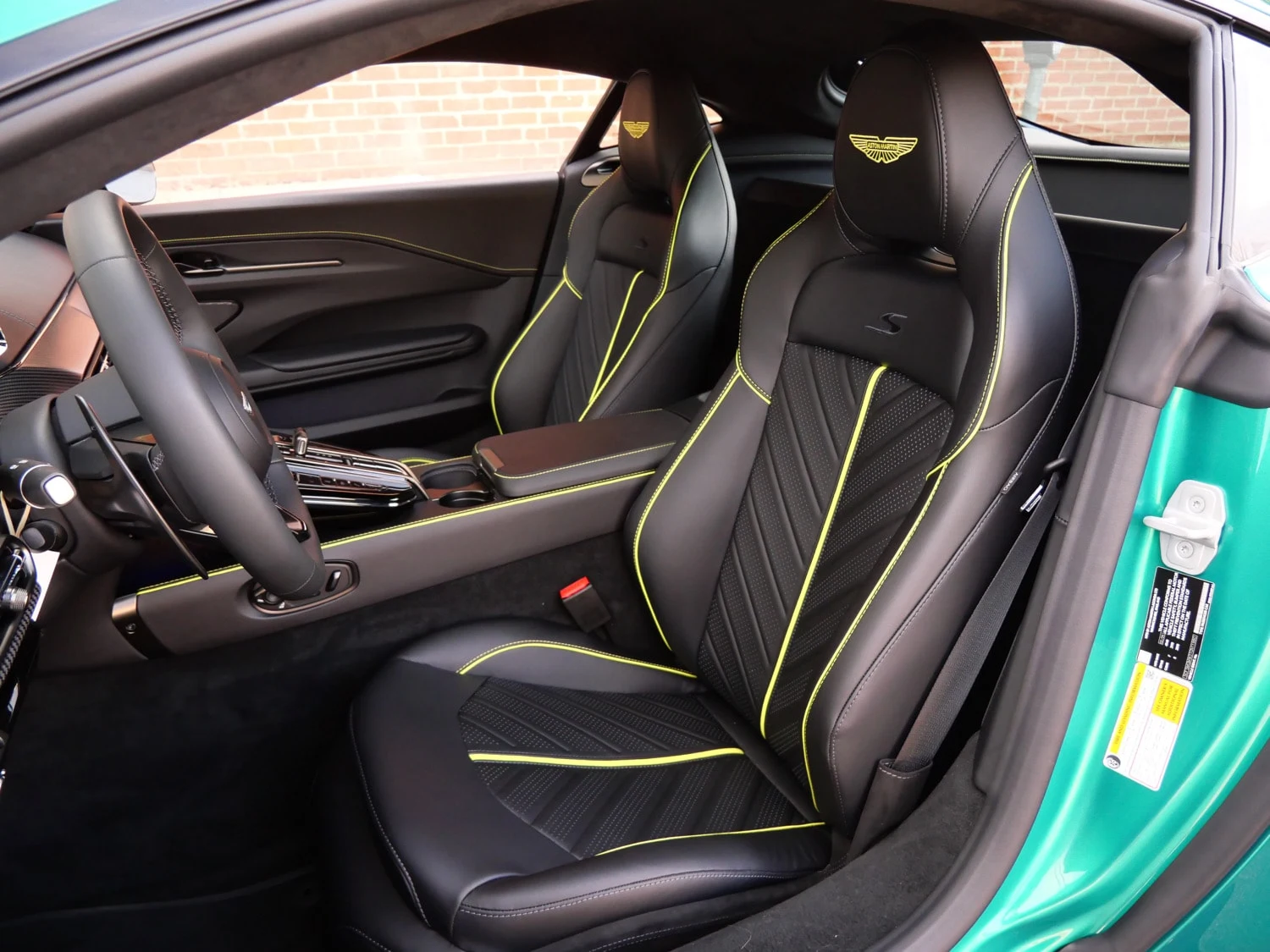 2026 Aston Martin Vantage S interior, seats, Onyx Black - Semi Aniline
