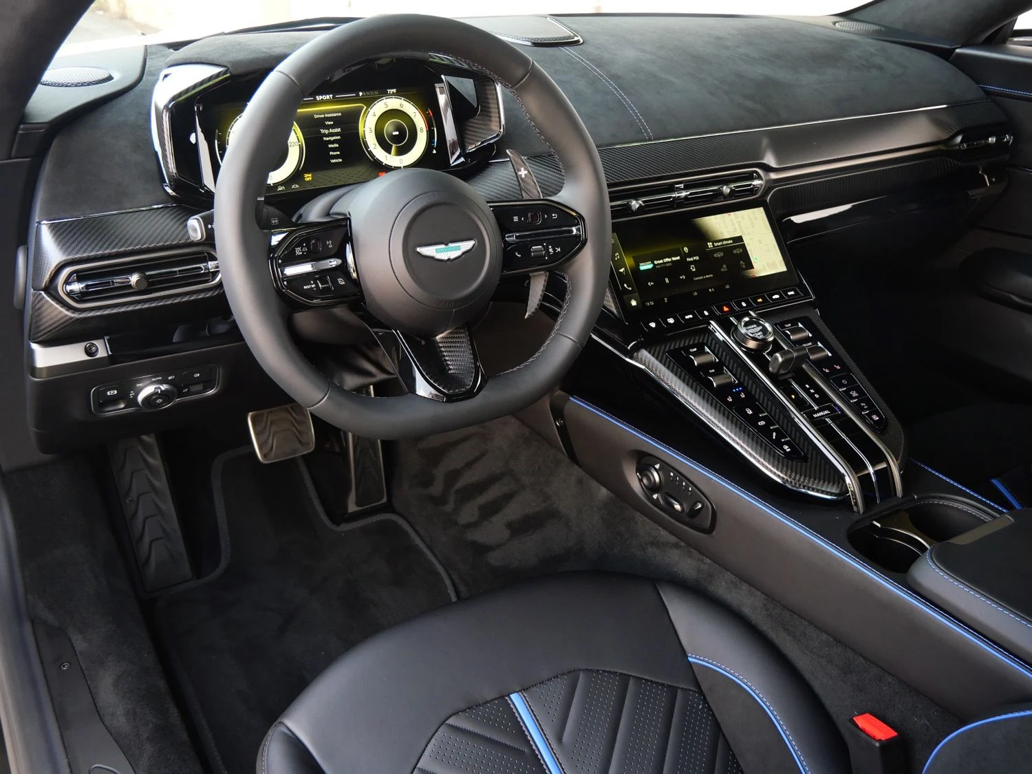 2026 Aston Martin Vantage S interior, dashboard, Onyx Black - Semi Aniline
