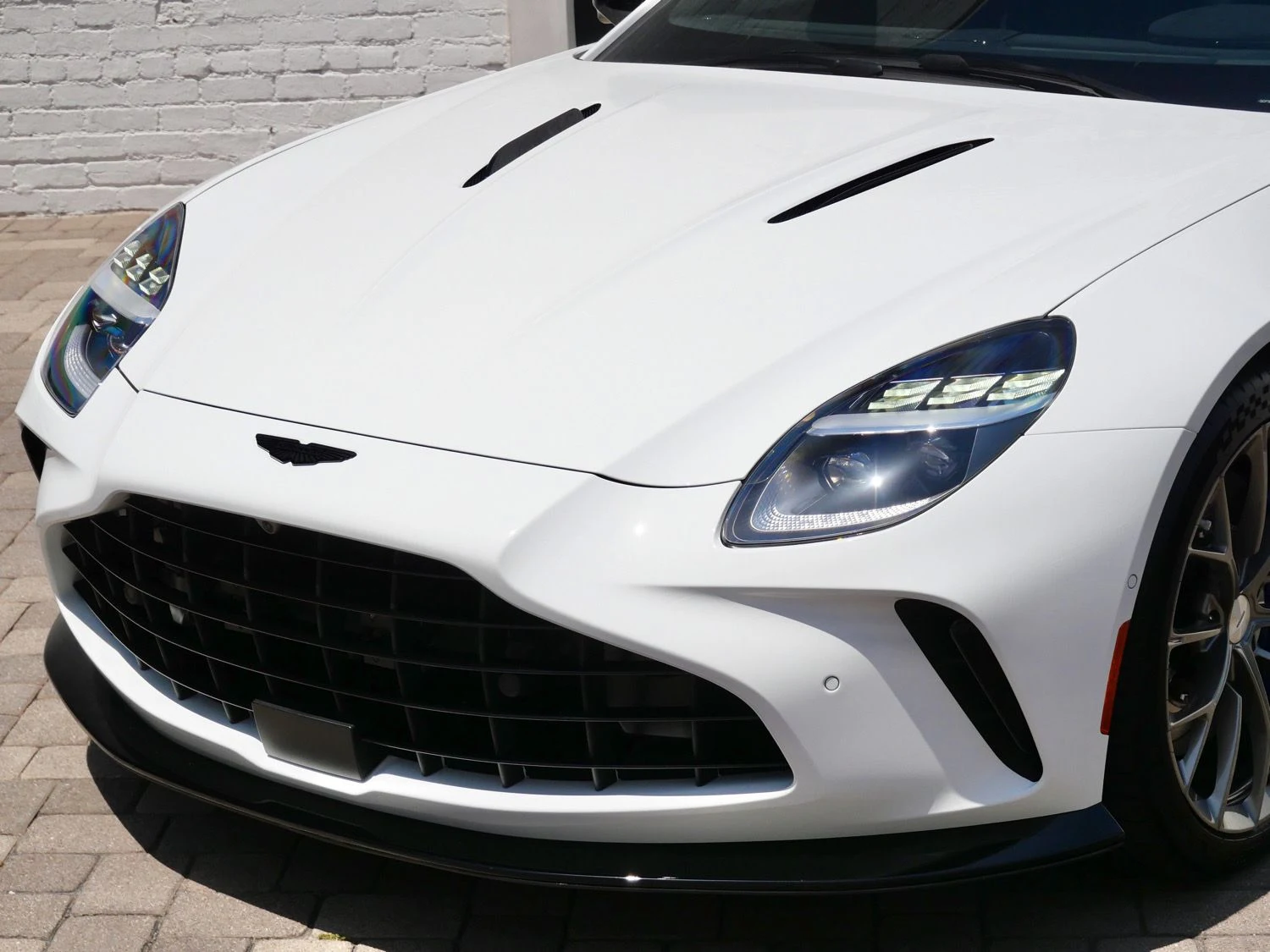 2026 Aston Martin Vantage S for sale, exterior, White
