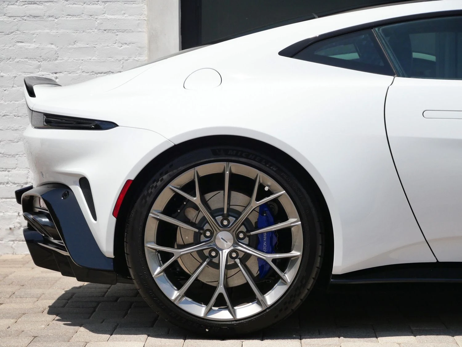 2026 Aston Martin Vantage S for sale, exterior, White