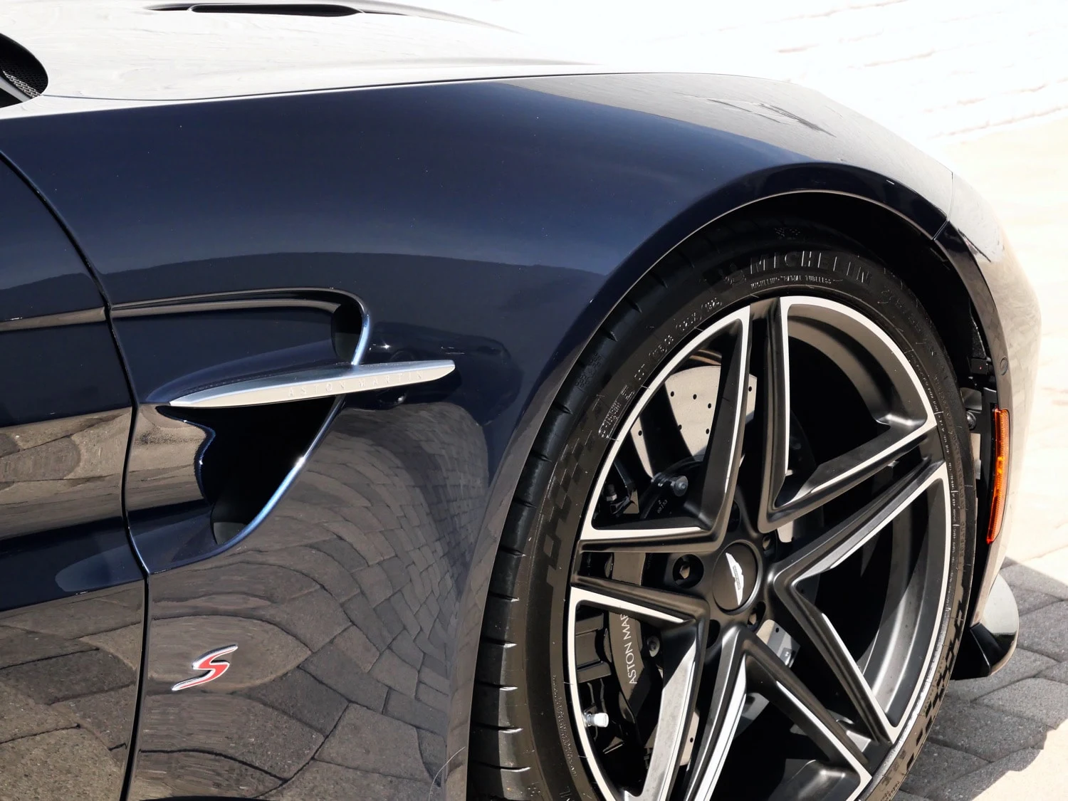 2026 Aston Martin Vantage S for sale, exterior, Blue