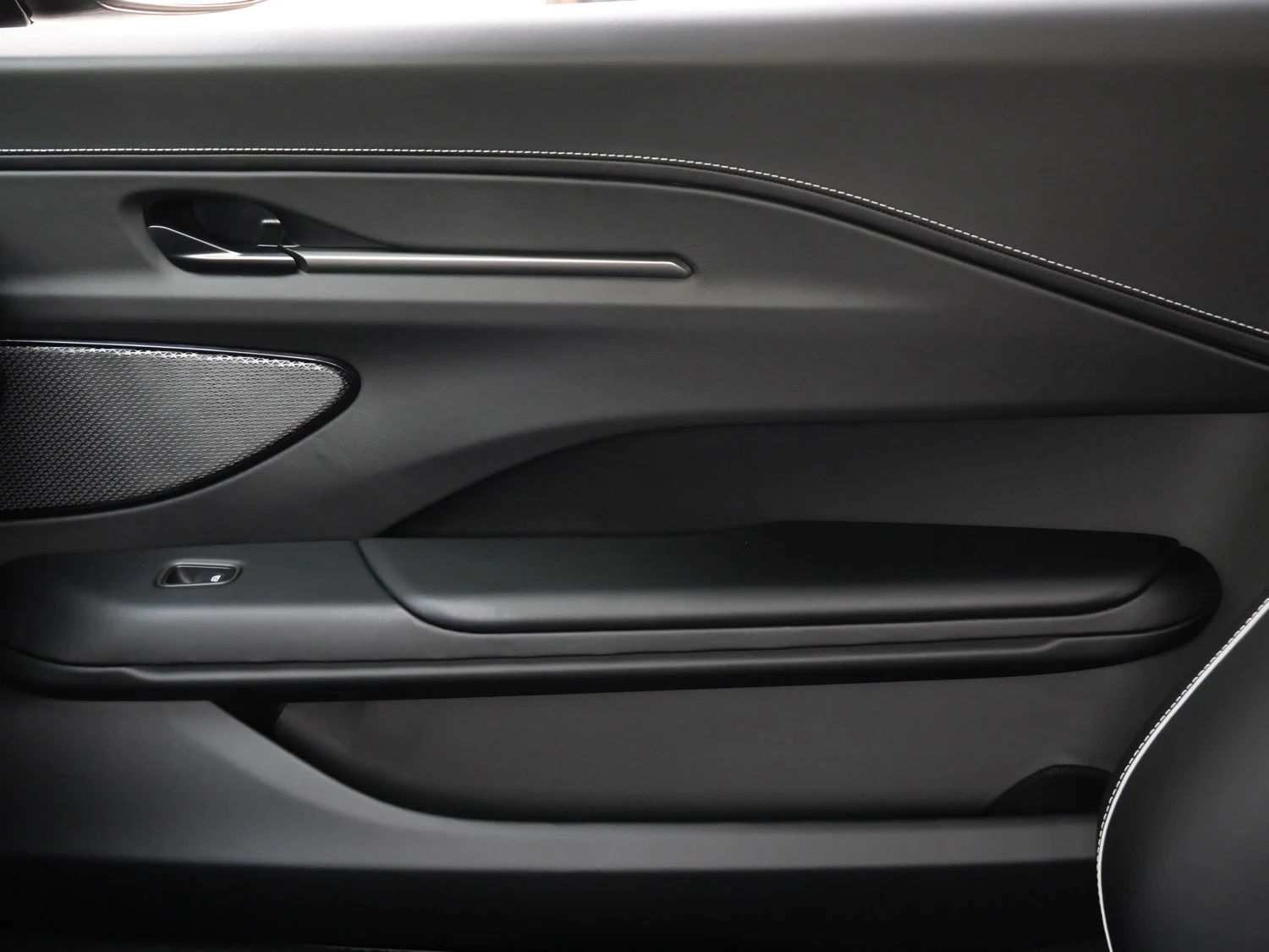 2026 Aston Martin Vantage S interior, door panel, Onyx Black