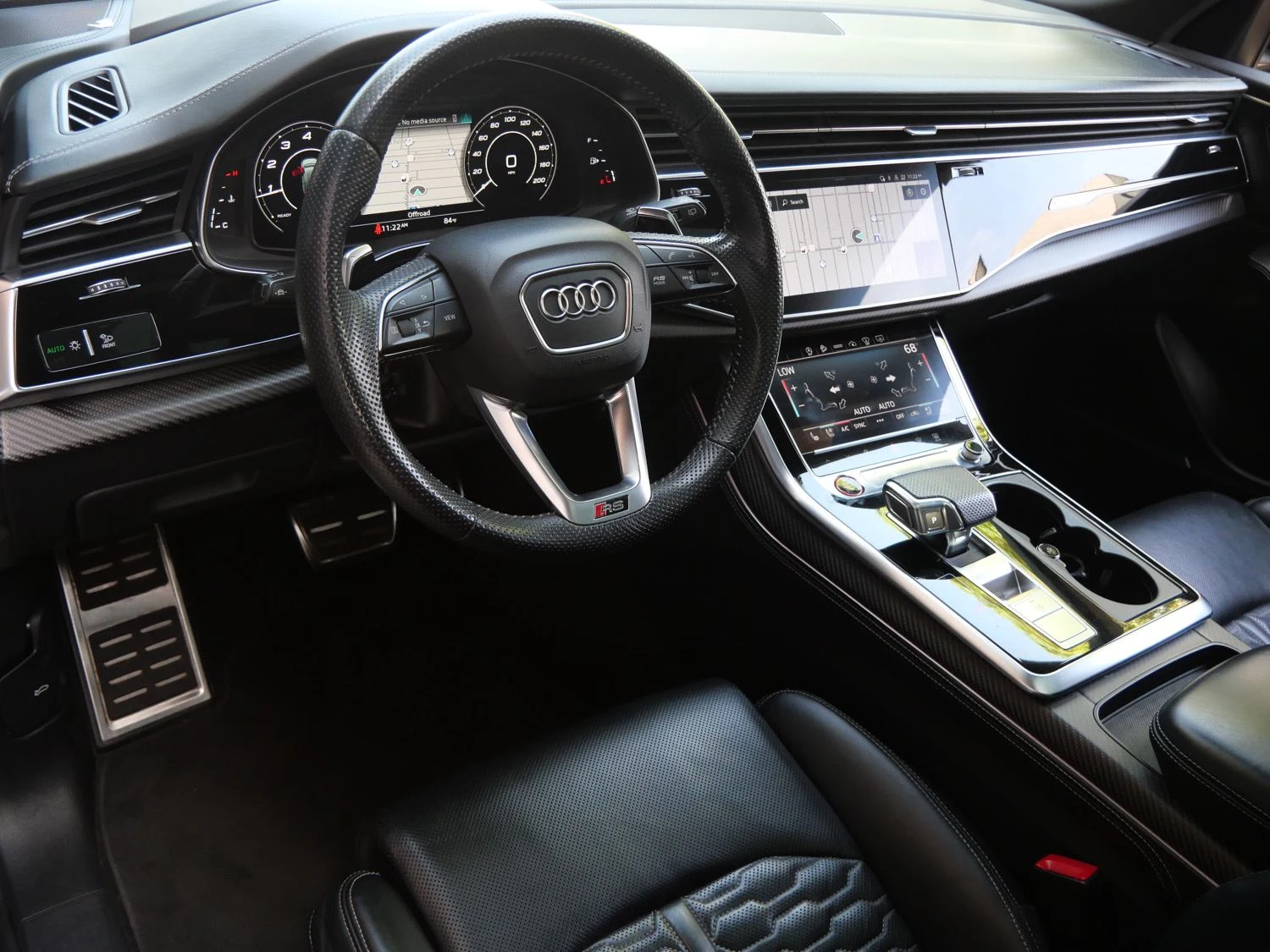 2021 Audi RS Q8 interior, Black