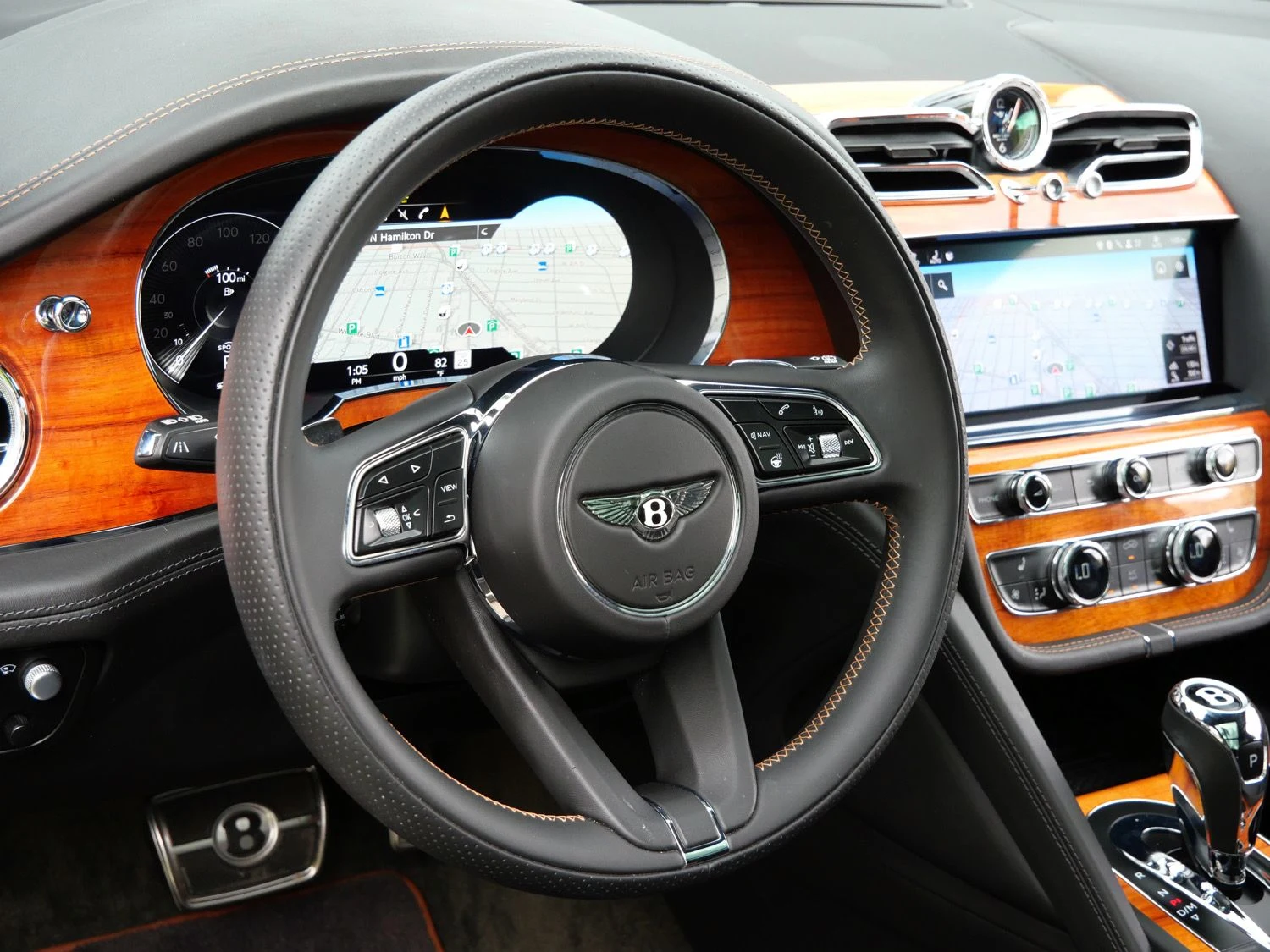 2022 Bentley Bentayga V8 interior, dashboard, Beluga