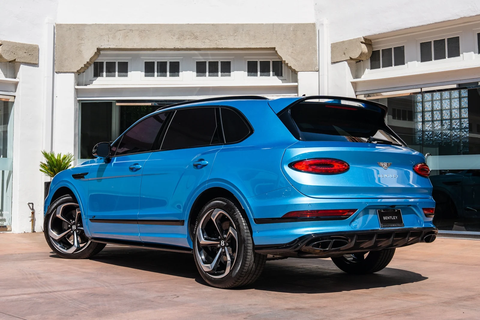 2023 Bentley Bentayga S, rear three-quarter view, Blue