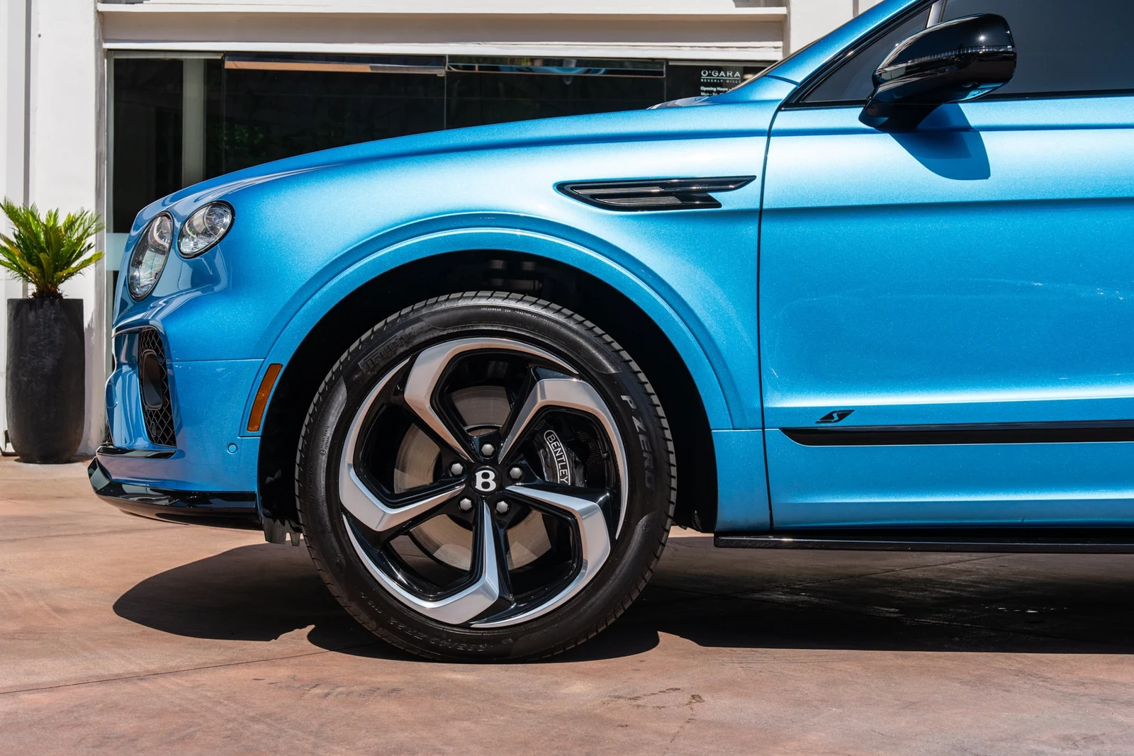 2023 Bentley Bentayga S for sale, exterior, Blue