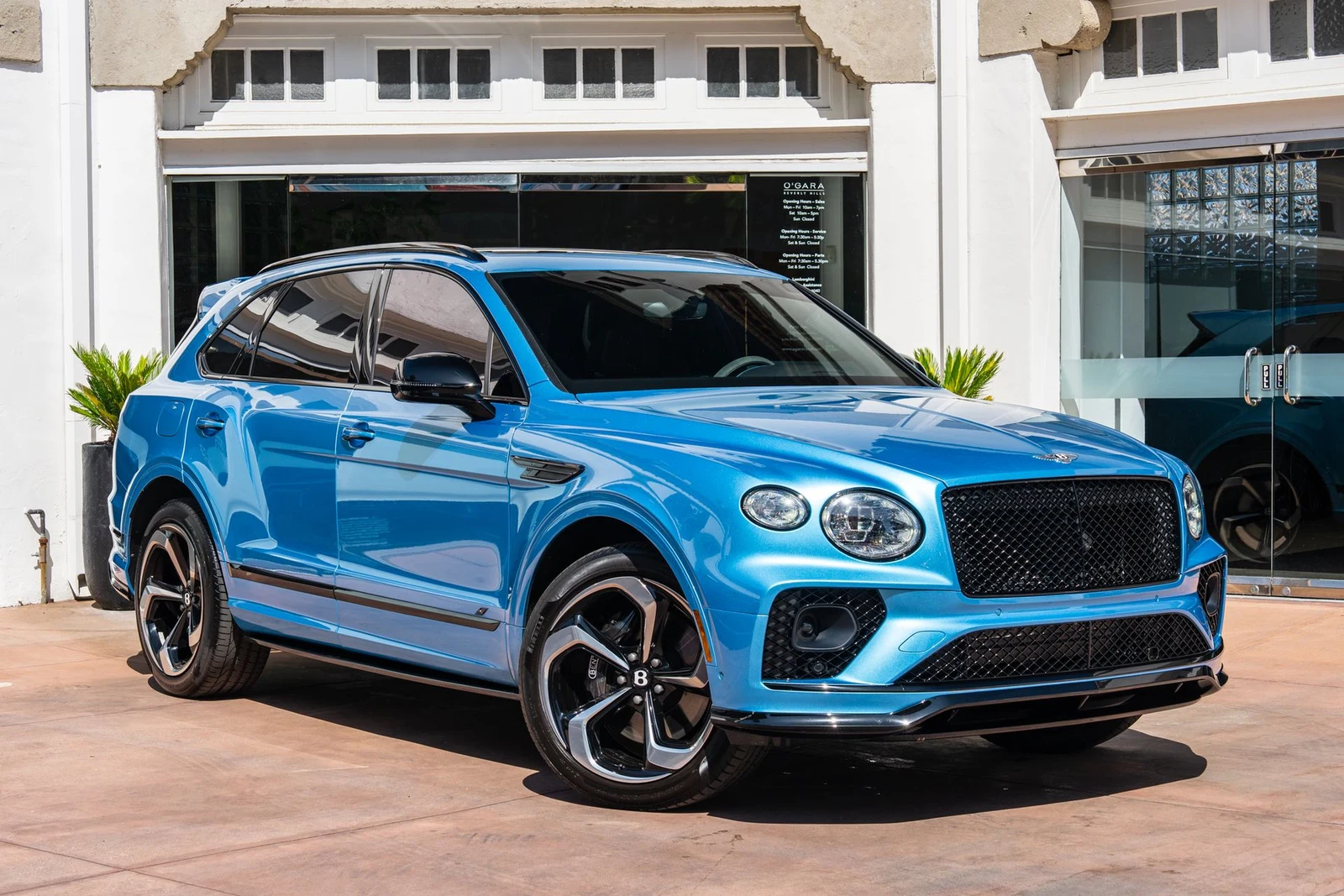 2023 Bentley Bentayga S for sale, front three-quarter view, Blue