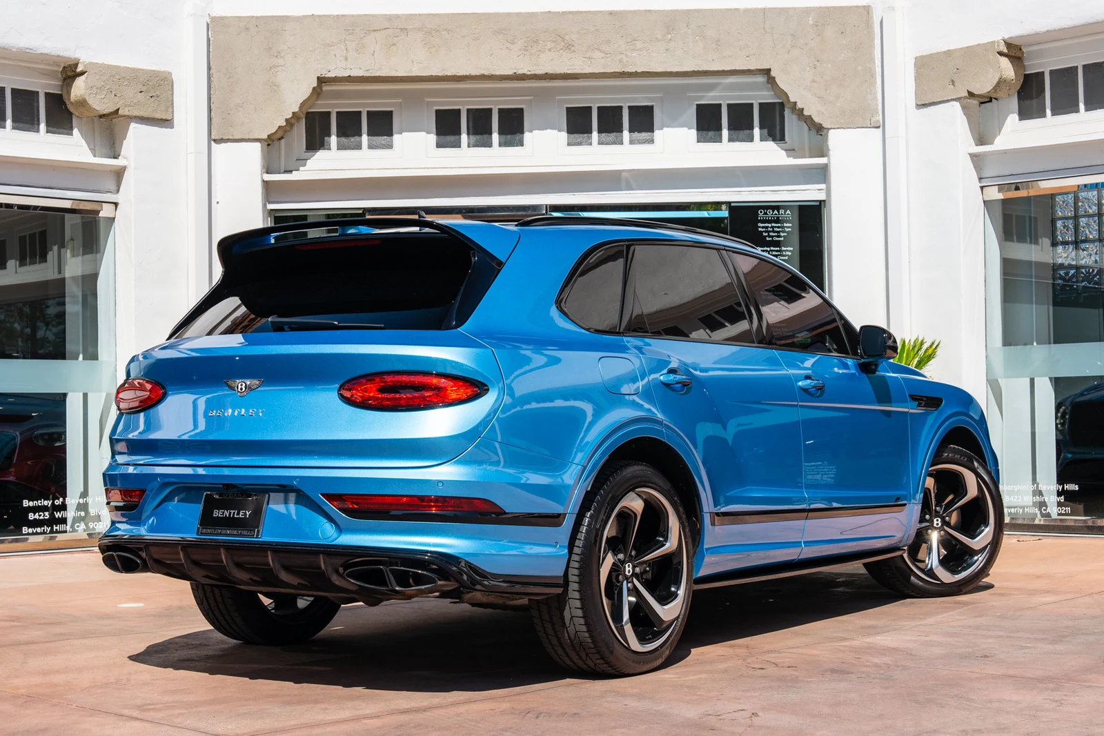 2023 Bentley Bentayga S, rear three-quarter view, Blue