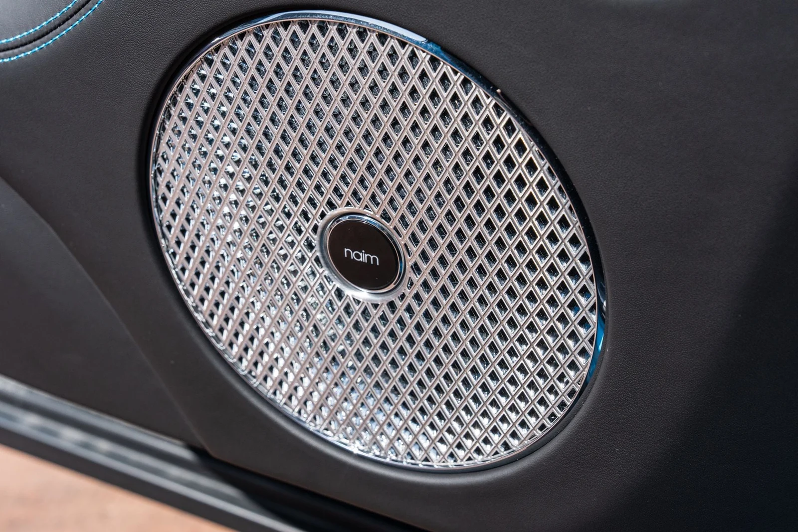 2023 Bentley Bentayga S, detail