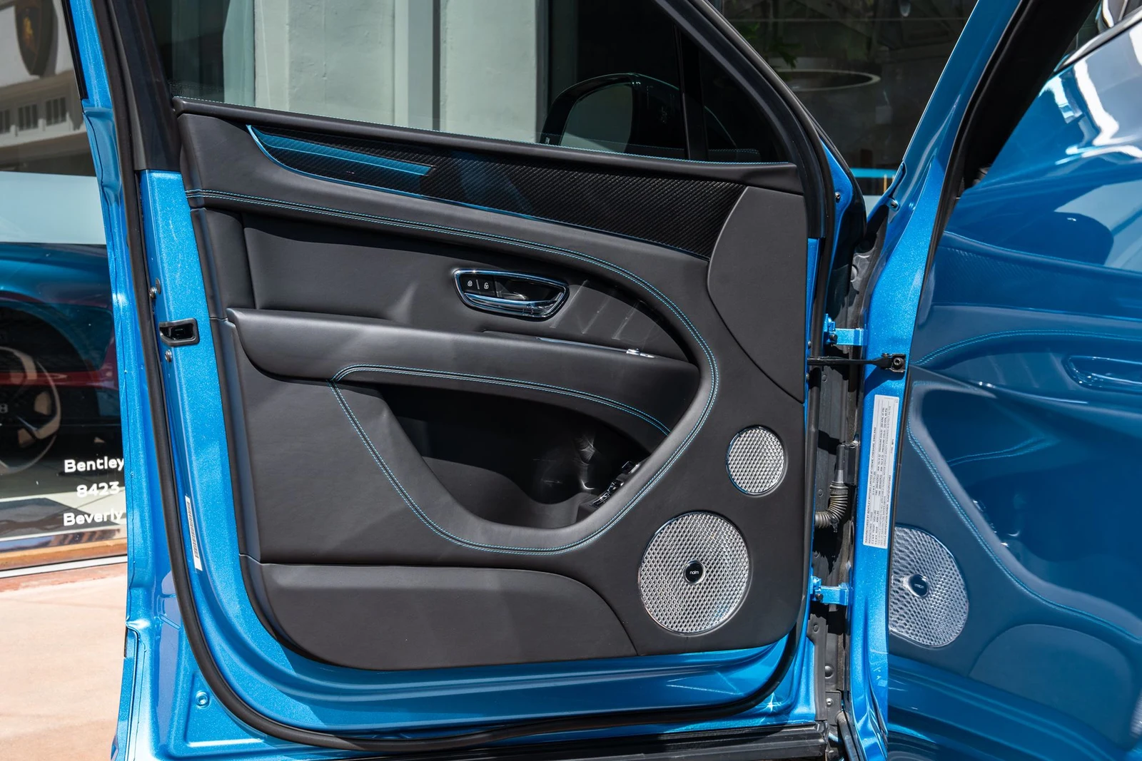 2023 Bentley Bentayga S interior, door panel, Beluga