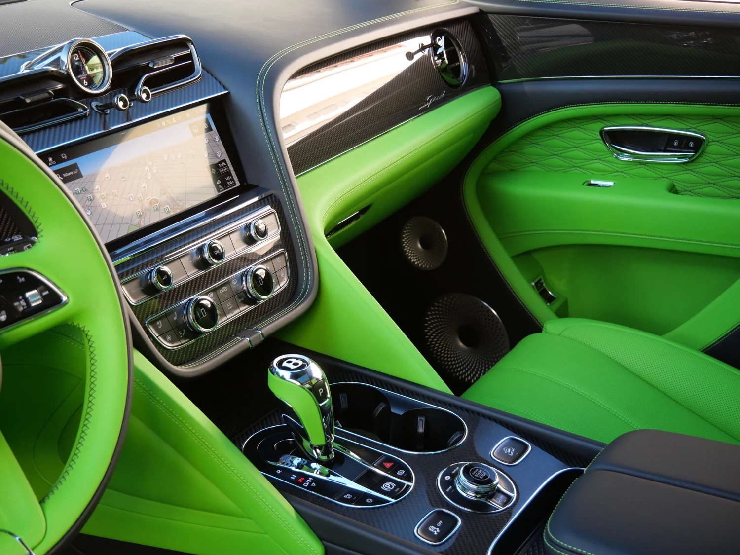 2026 Bentley Bentayga Speed interior, Beluga