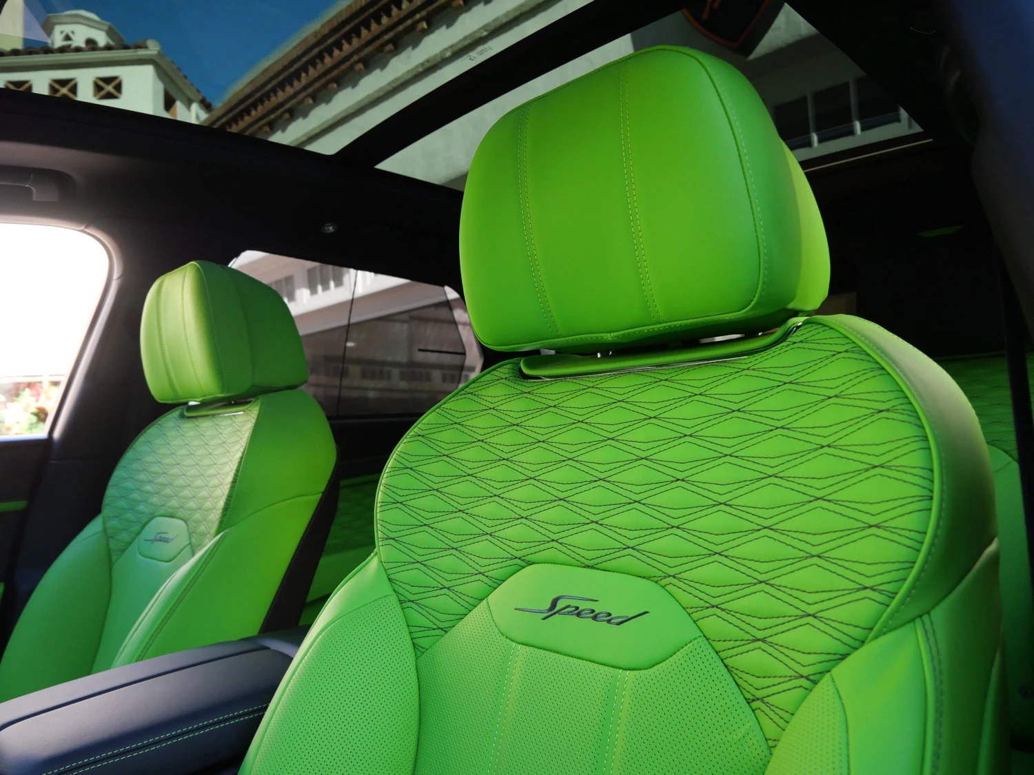 2026 Bentley Bentayga Speed interior, seats, Beluga