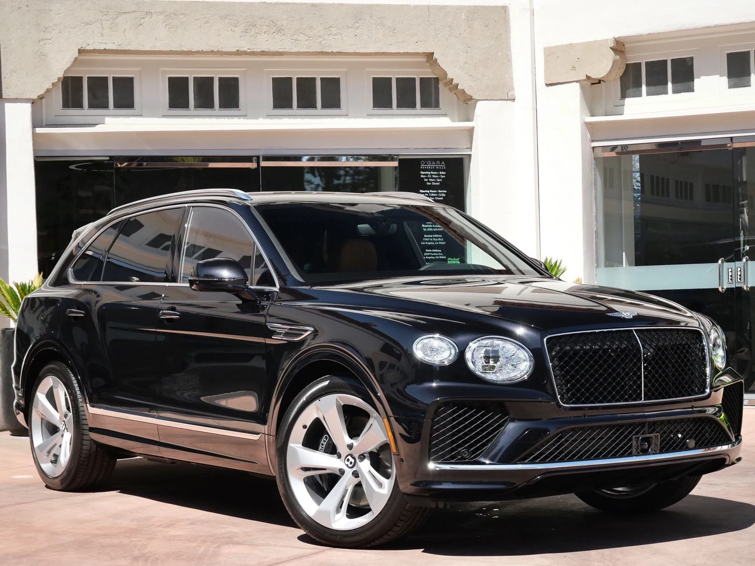 2026 Bentley Bentayga V8 for sale in Beverly Hills, California