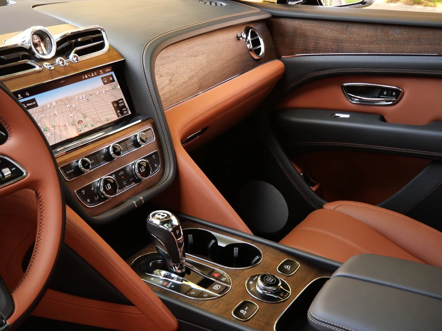 2026 Bentley Bentayga V8 interior, Saddle