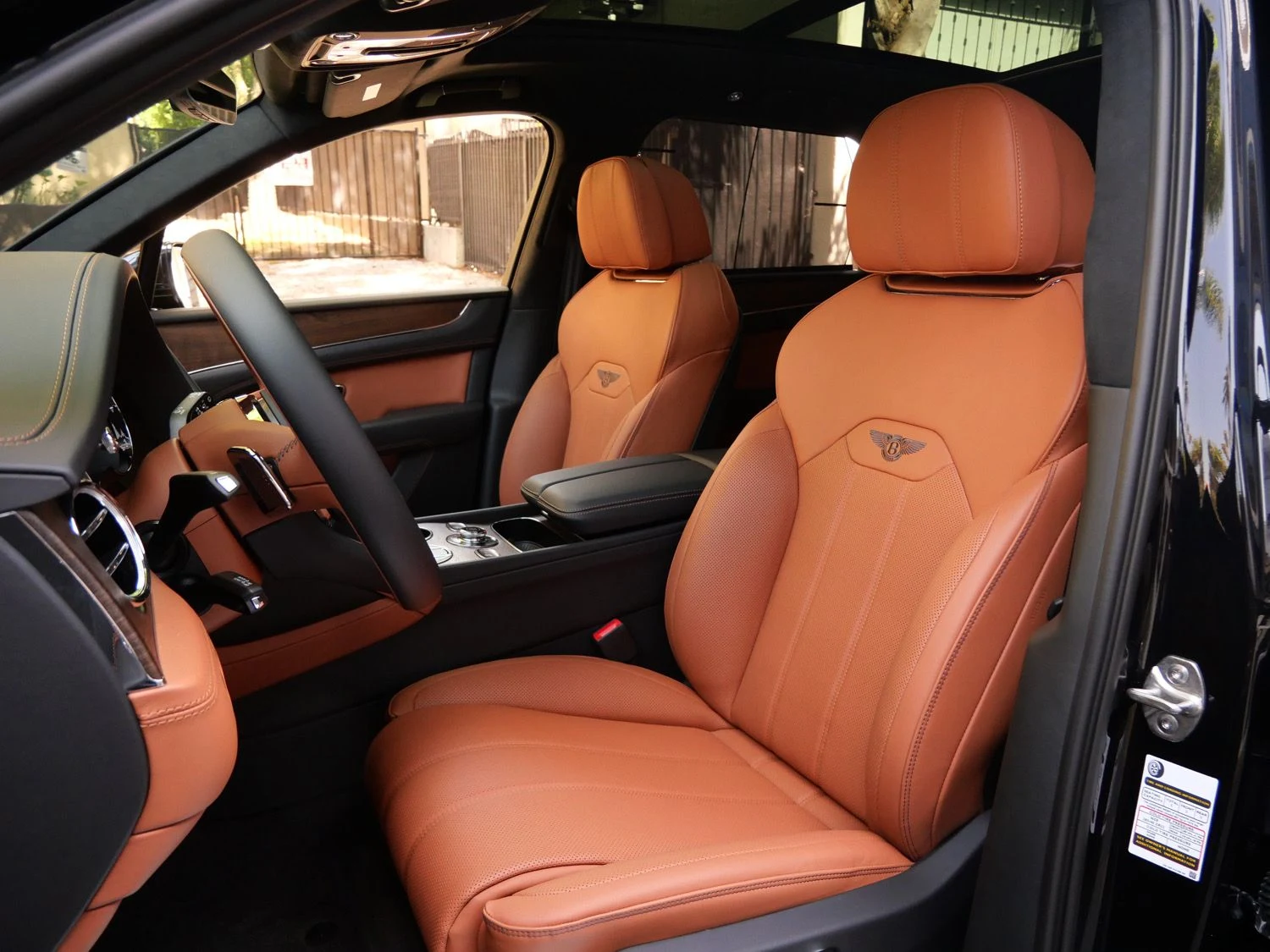 2026 Bentley Bentayga V8 interior, seats, Saddle