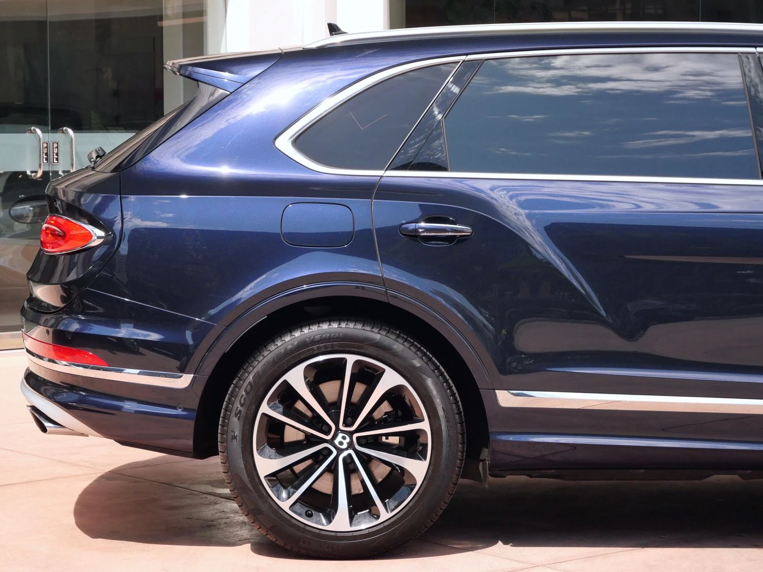 2023 Bentley Bentayga EWB for sale, exterior, Blue