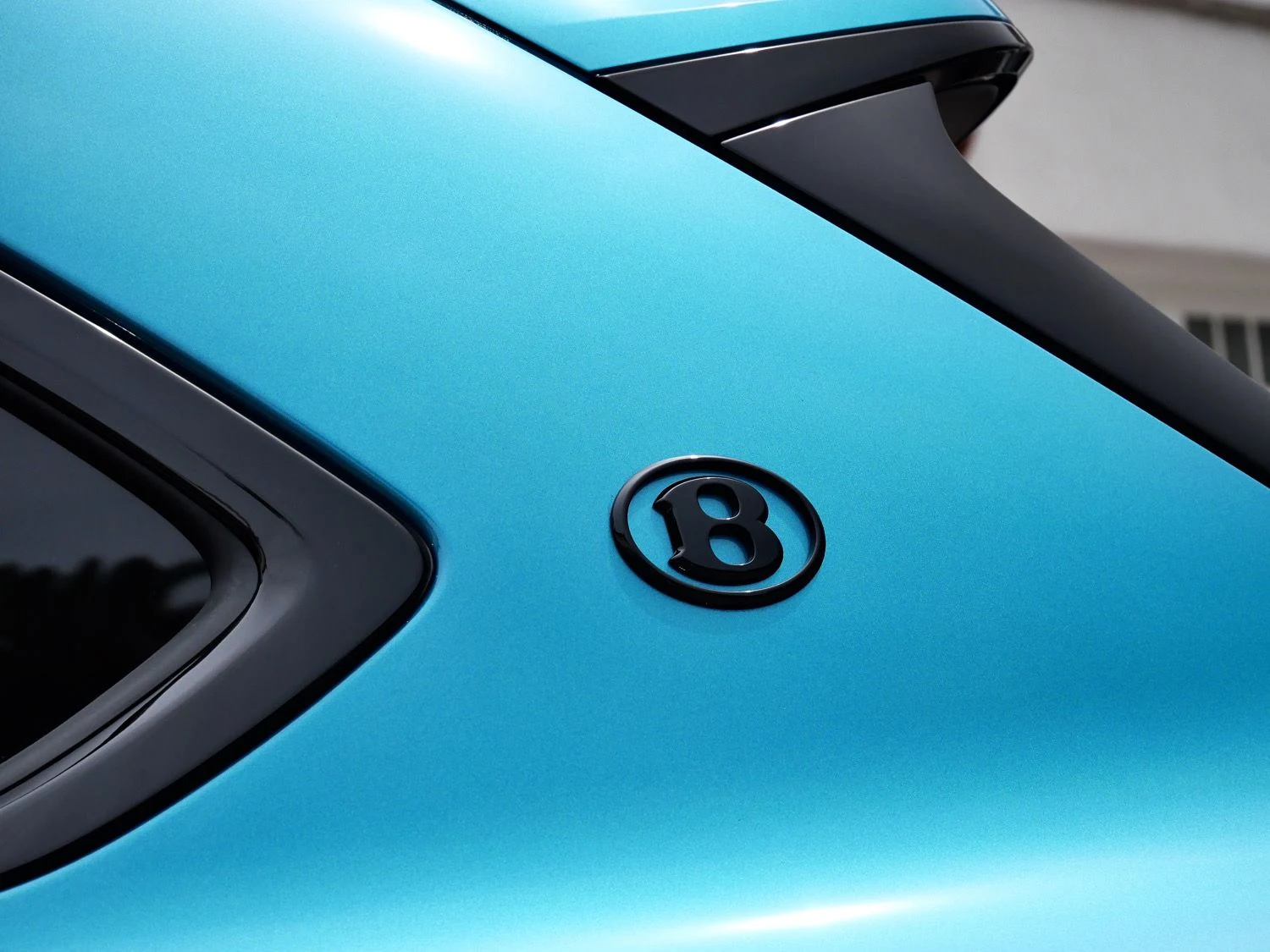 2026 Bentley Bentayga EWB Azure, detail