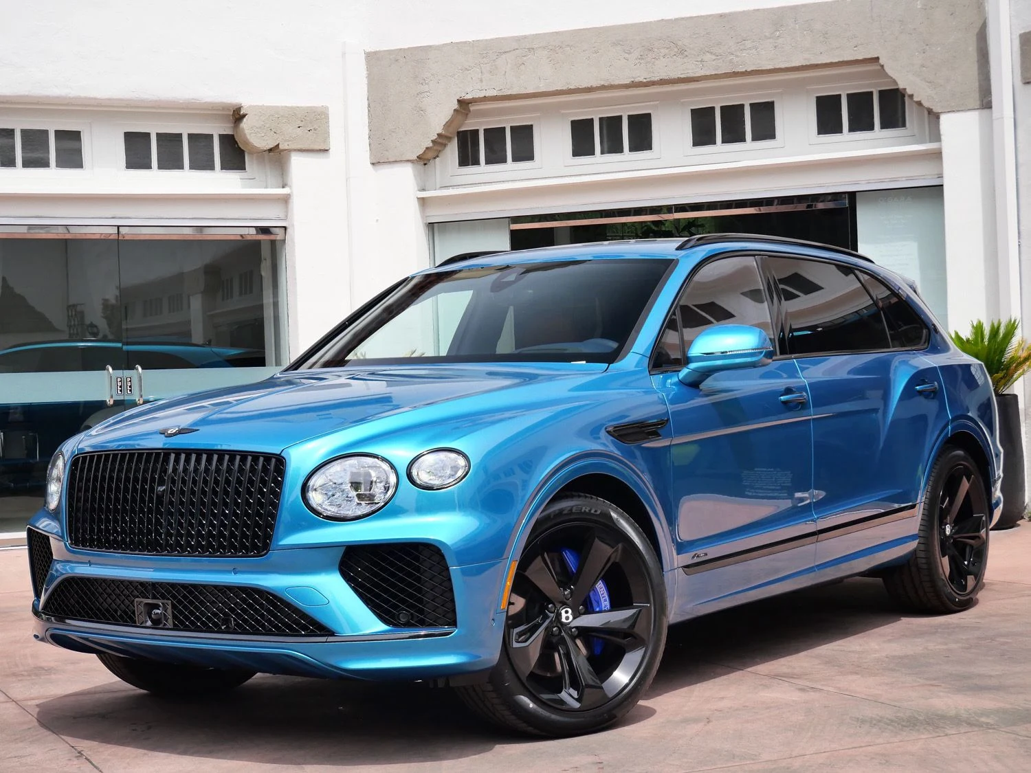 2026 Bentley Bentayga EWB Azure for sale, exterior, Blue