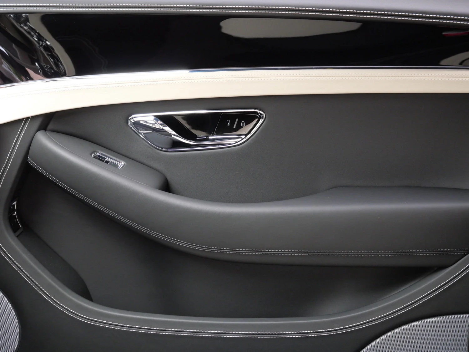 2024 Bentley Continental GT V8 interior, door panel, Linen