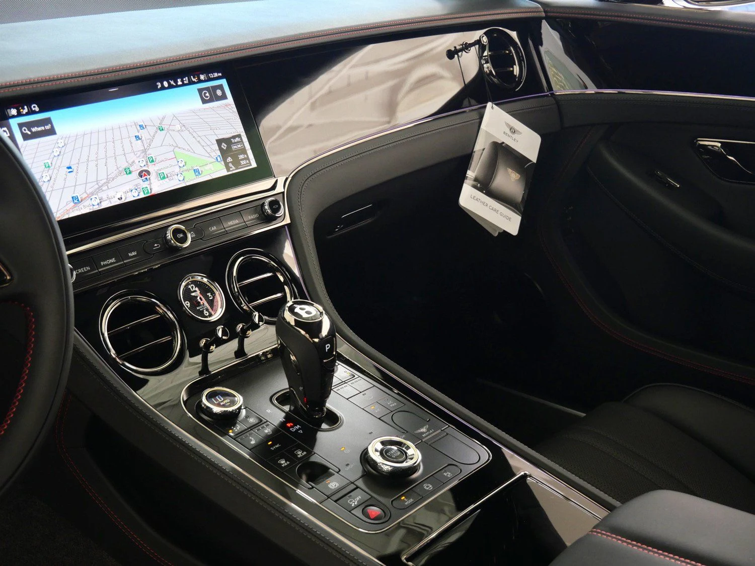 2026 Bentley Continental GT interior, Beluga
