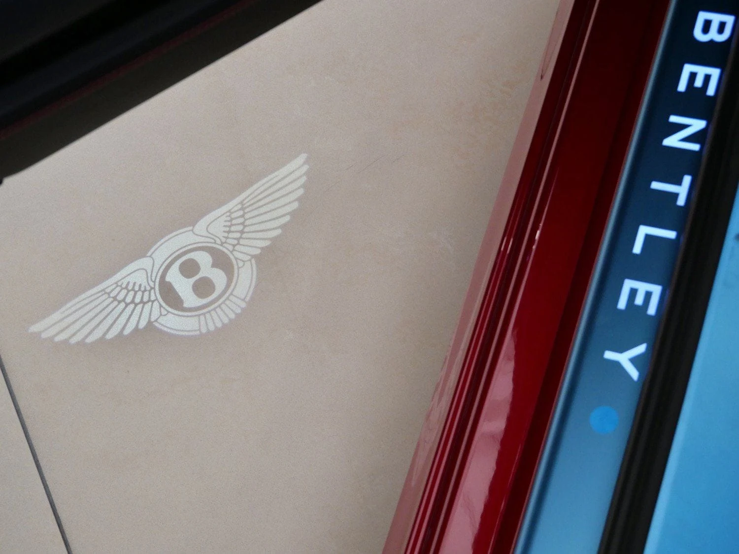2026 Bentley Continental GT interior, door sill, Beluga