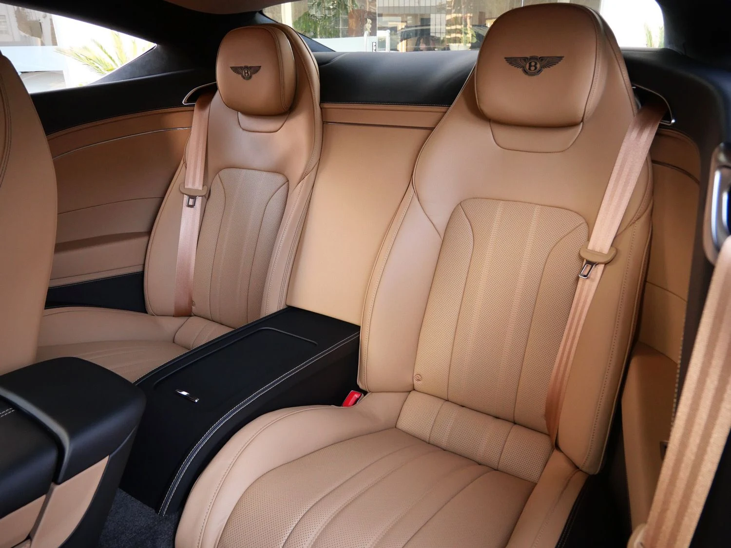 2026 Bentley Continental GT interior, seats, Camel