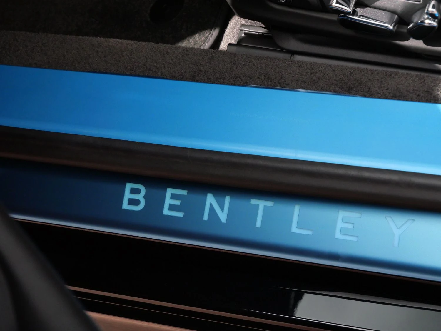 2026 Bentley Continental GT interior, door sill, Beluga