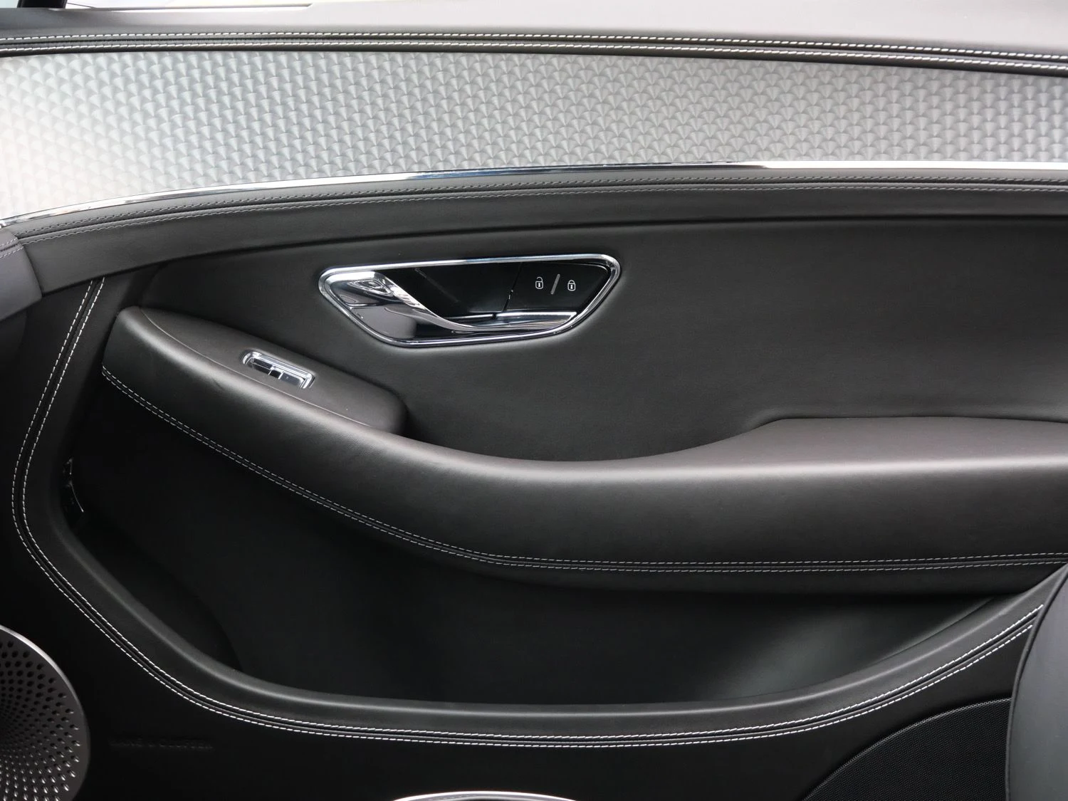 2023 Bentley Continental GTC V8 S interior, door panel, Beluga