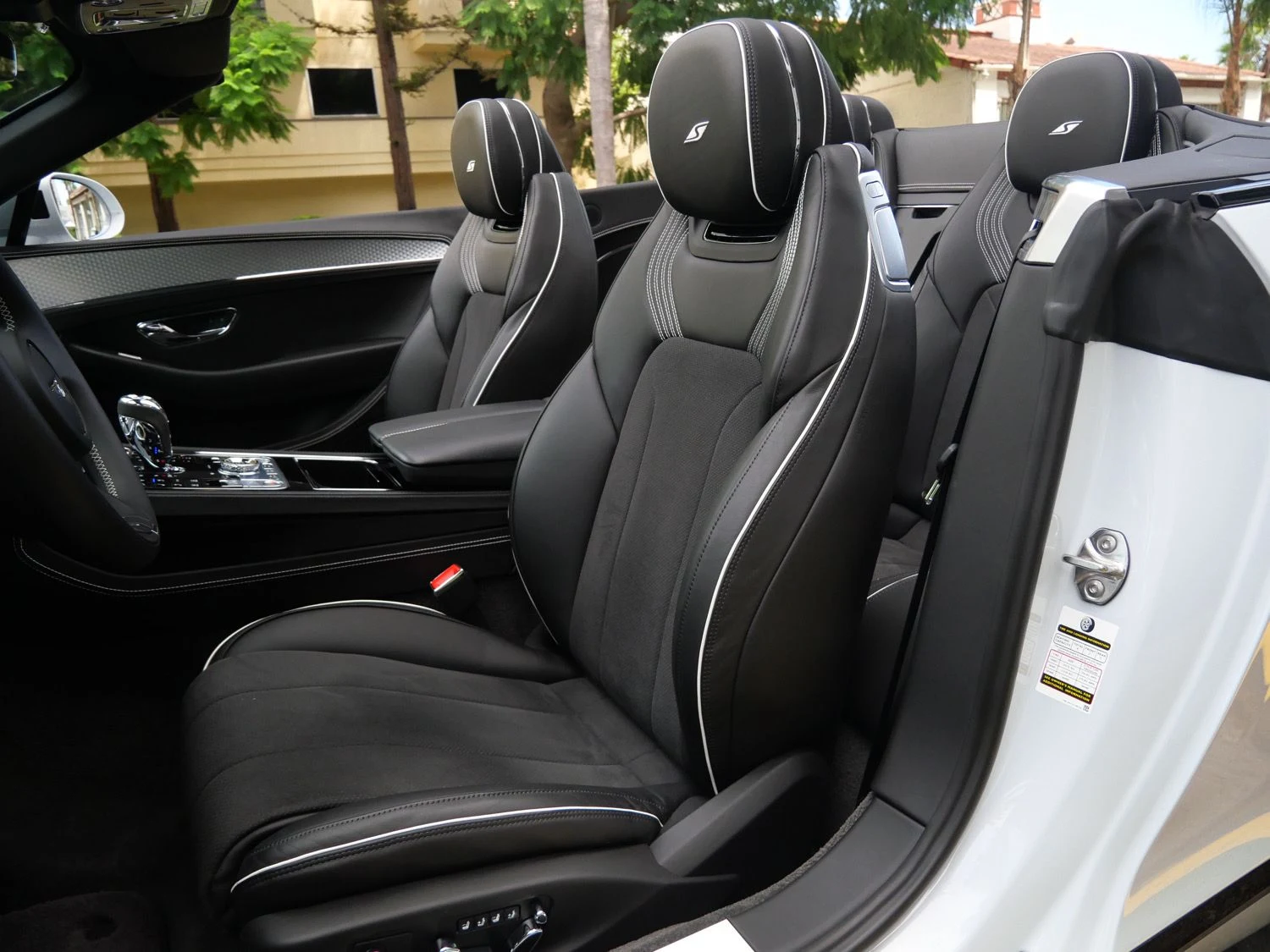 2023 Bentley Continental GTC V8 S interior, seats, Beluga