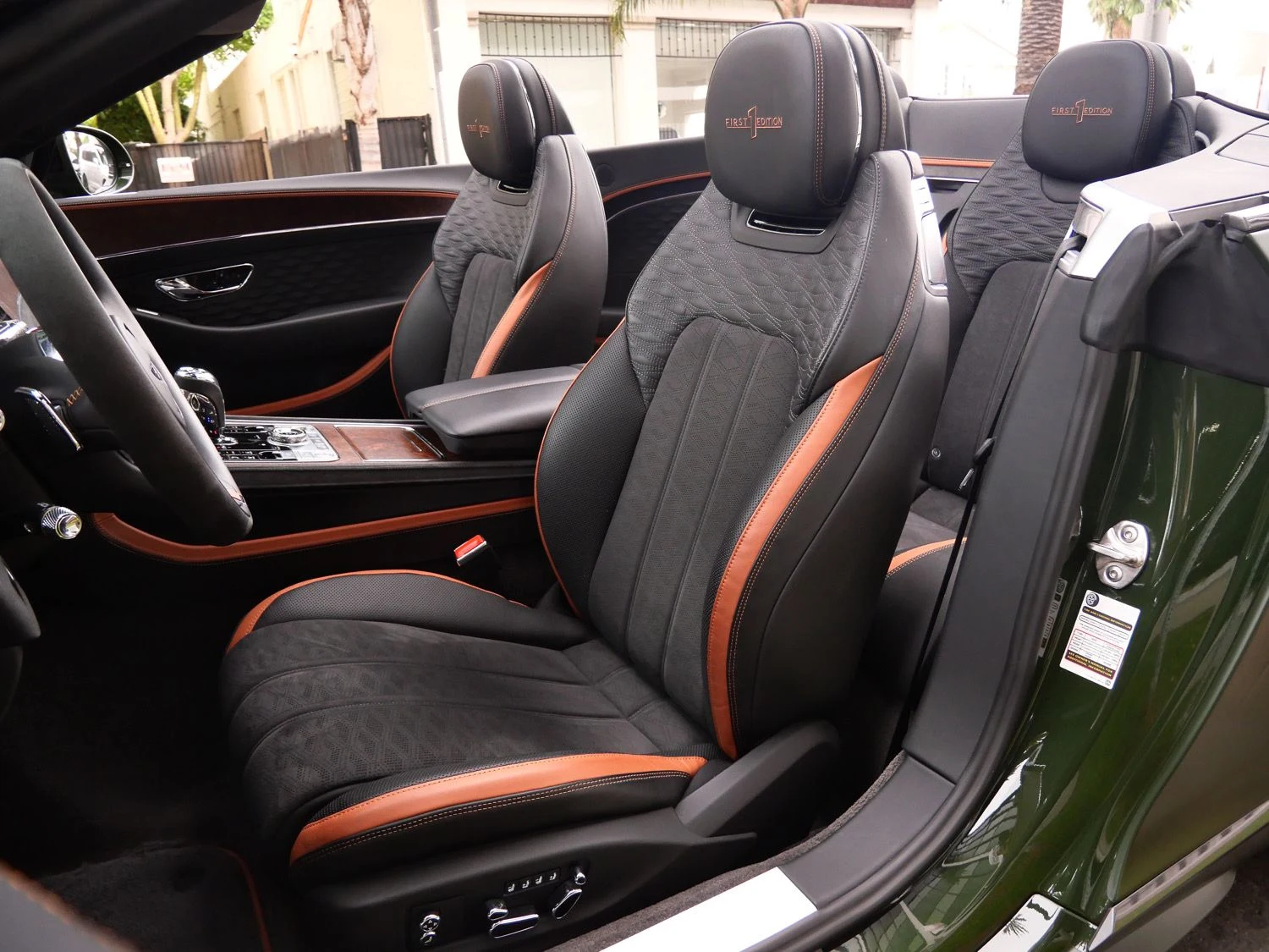 2025 Bentley Continental GTC Speed interior, seats, Saddle