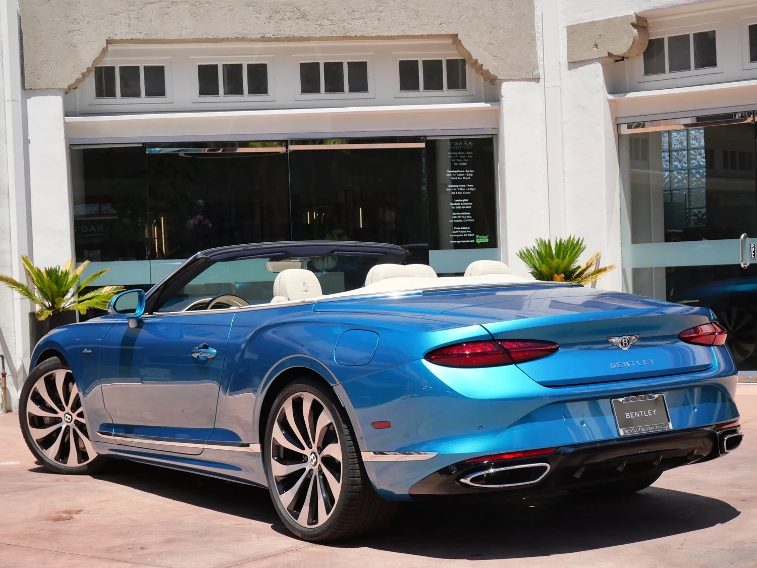 2026 Bentley Continental GTC Azure for sale, exterior, Blue