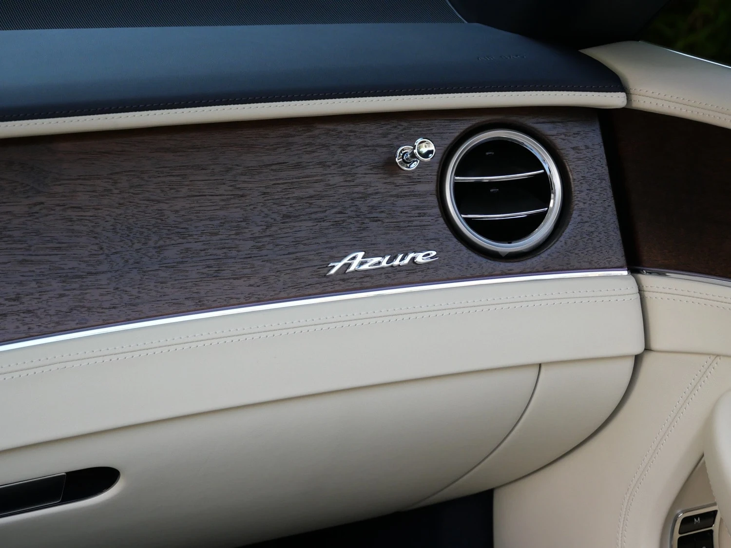 2026 Bentley Continental GTC Azure interior, door panel, Linen