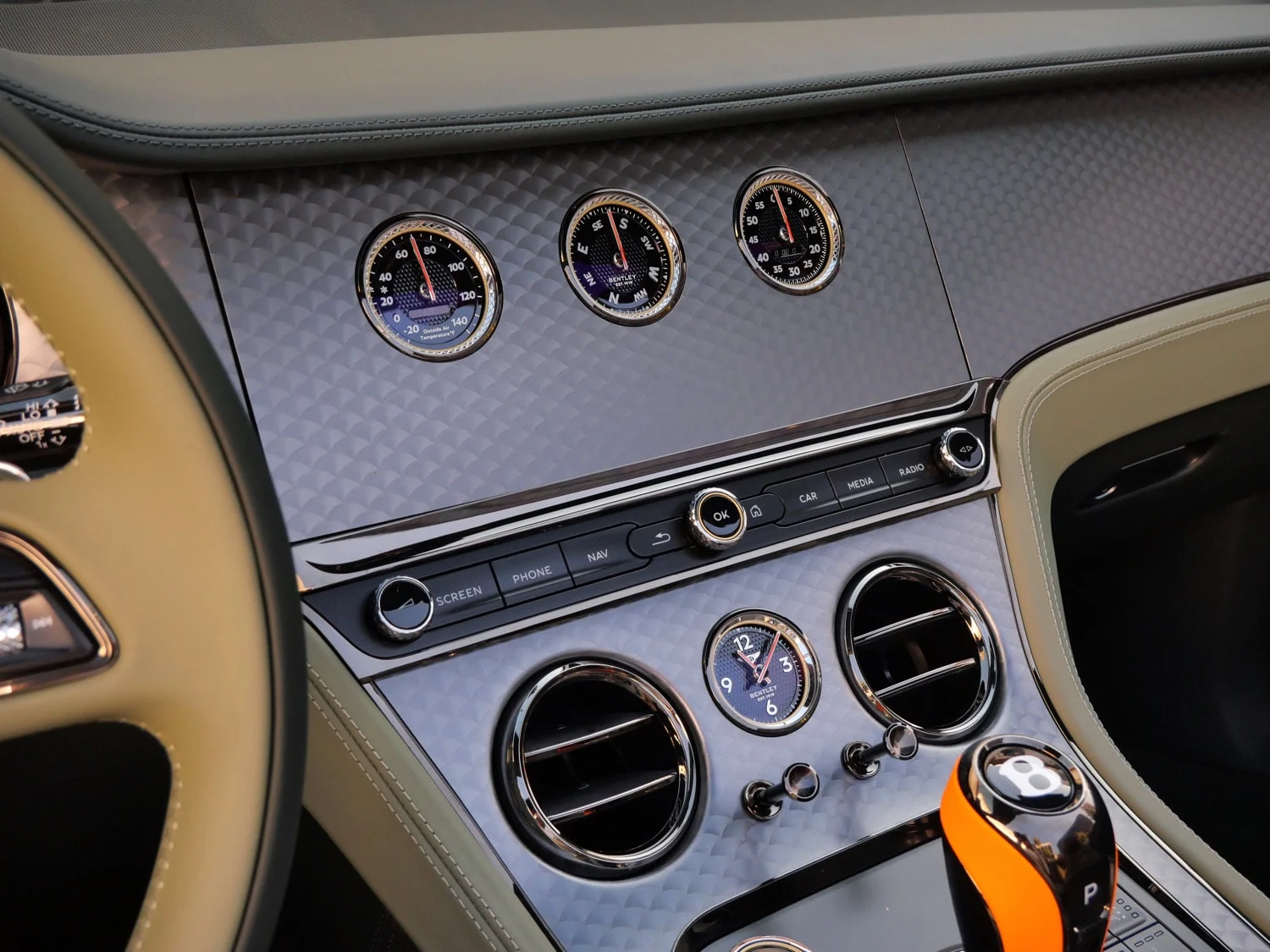 2026 Bentley Continental GTC Azure interior, dashboard, Cumbrian Green
