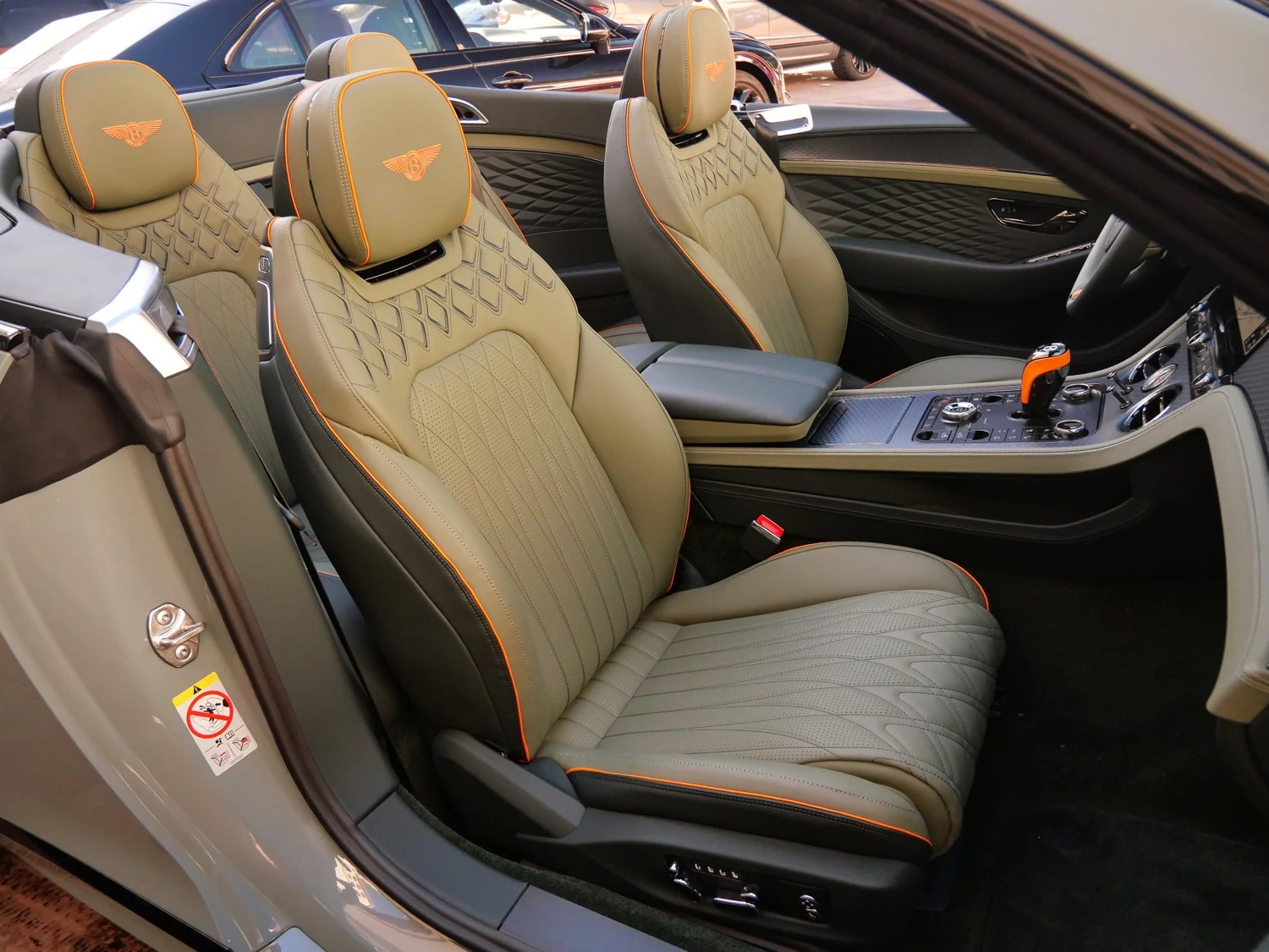 2026 Bentley Continental GTC Azure interior, seats, Cumbrian Green