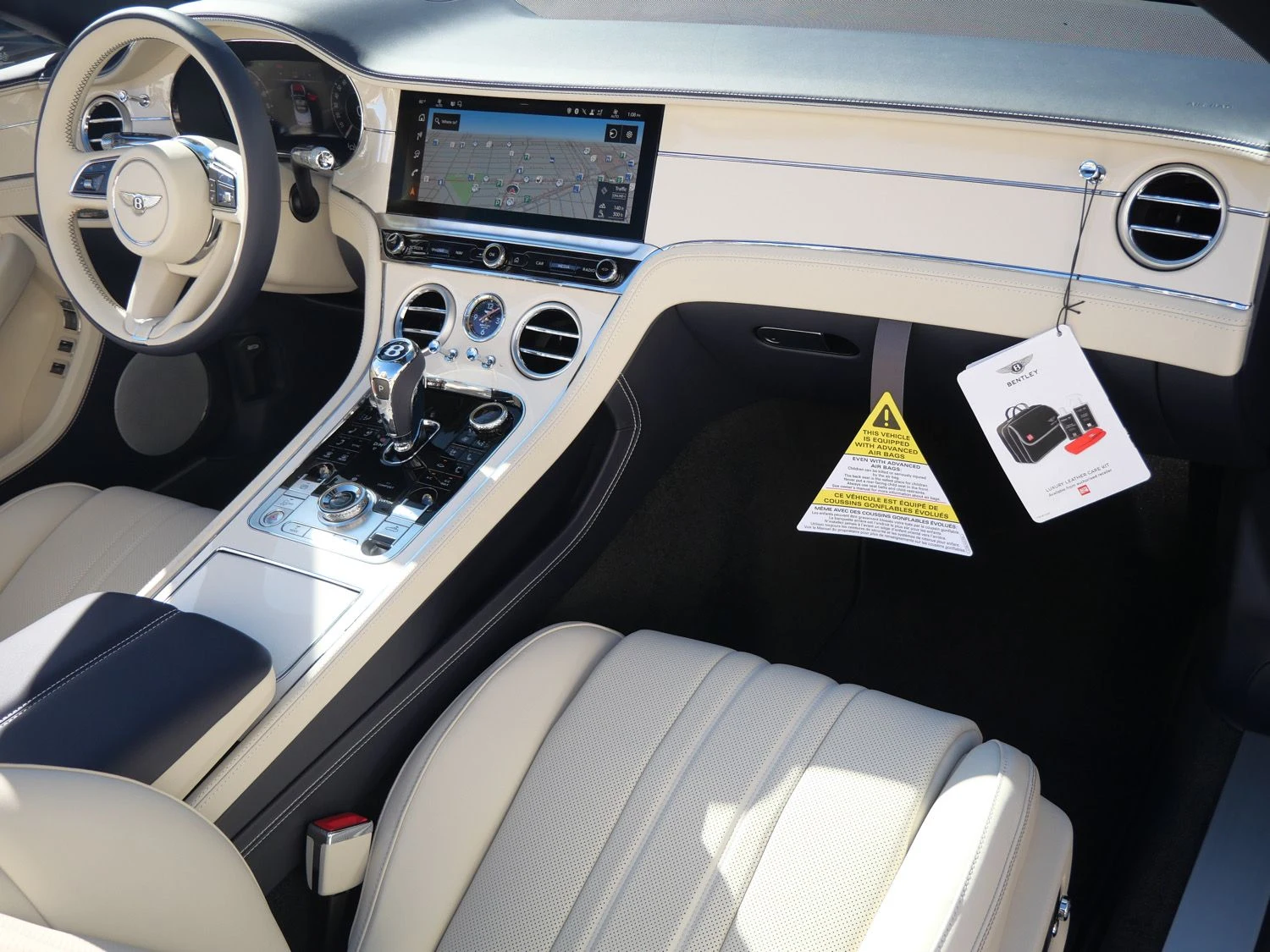 2026 Bentley Continental GTC interior, Linen