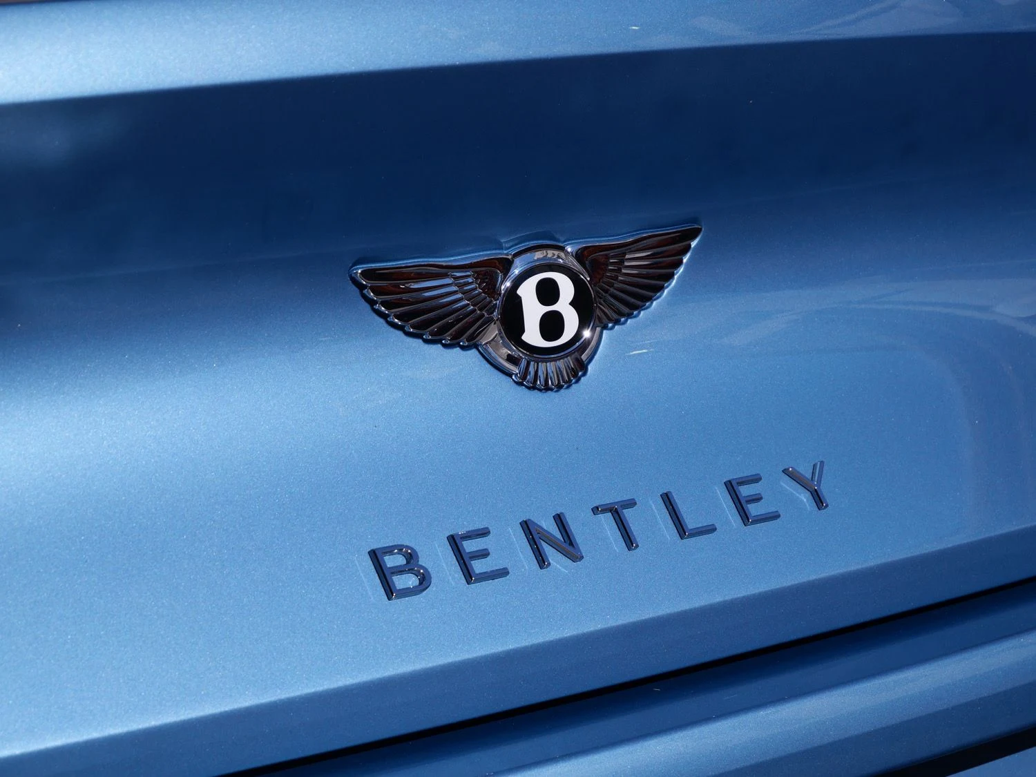 2026 Bentley Continental GTC, detail
