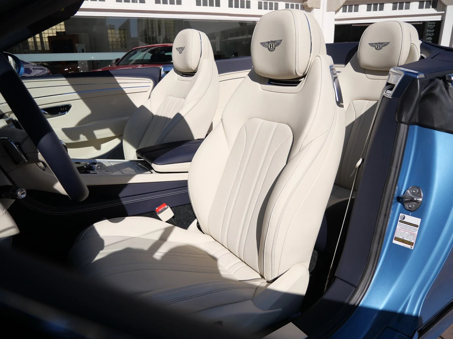 2026 Bentley Continental GTC interior, seats, Linen